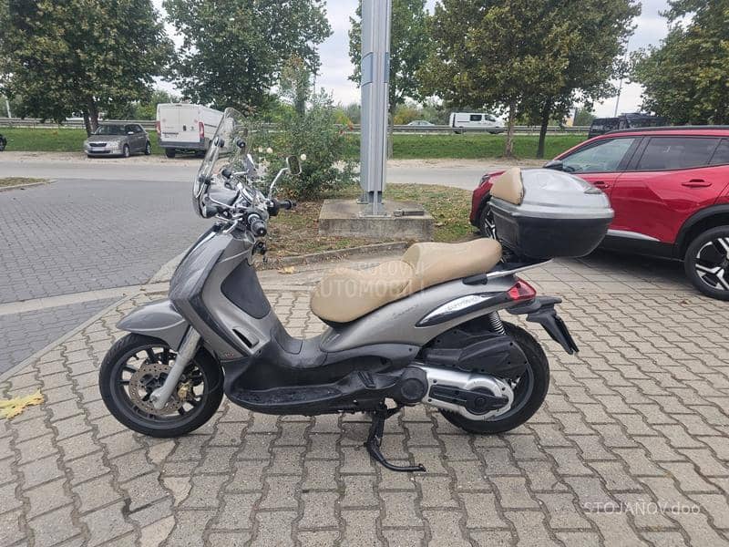 Piaggio BEVERLY 500