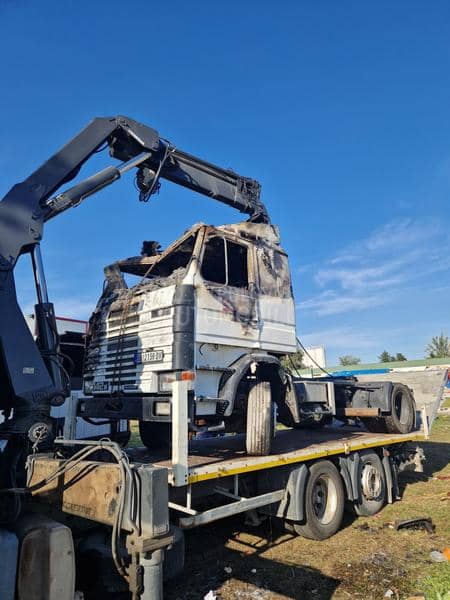 MAN 26410 11 tona  kran