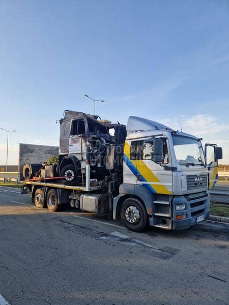 MAN 26410 11 tona  kran