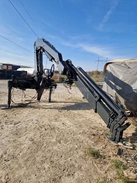 MAN 26410 11 tona  kran