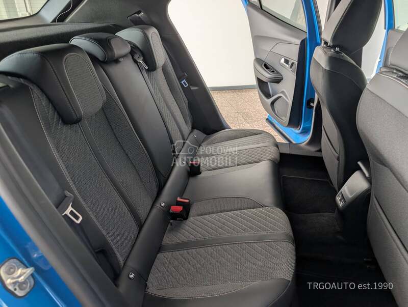 Peugeot 2008 Garan 12 mes.