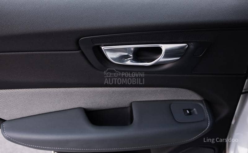 Volvo XC60 B4 AWD R-Design