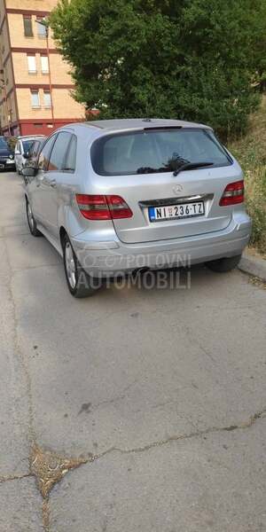 Mercedes Benz B 180 b180