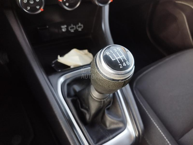 Renault Captur 1.0 TCE