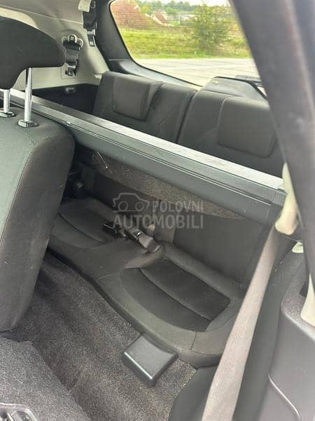 Nissan Qashqai + 2 2.0 dci