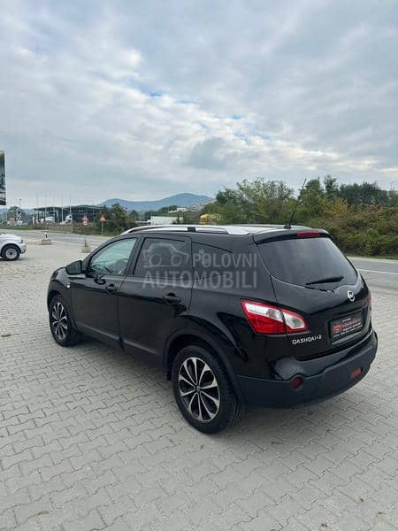 Nissan Qashqai + 2 2.0 dci