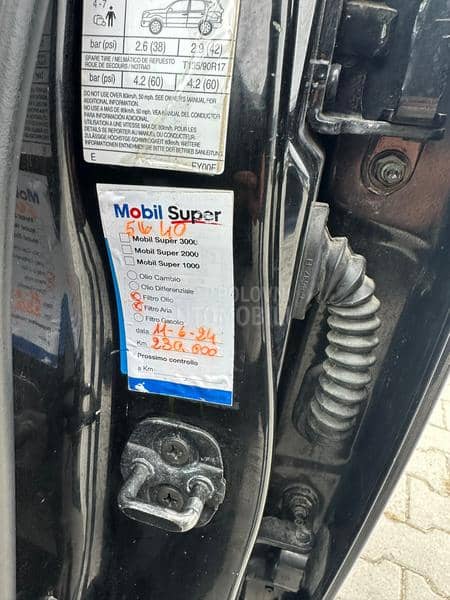 Nissan Qashqai + 2 2.0 dci