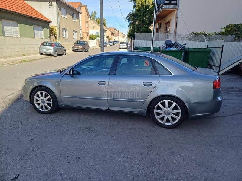 Audi A4 2.0 TDI/S-LINE/