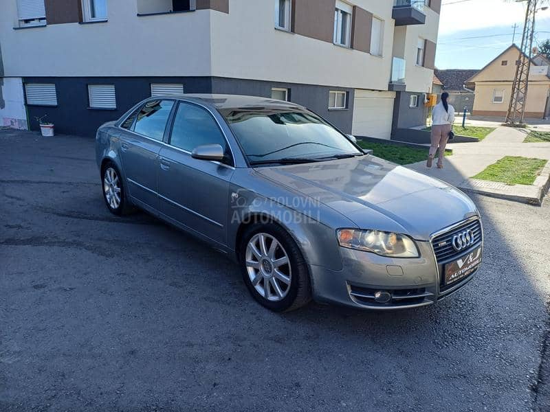 Audi A4 2.0 TDI/S-LINE/