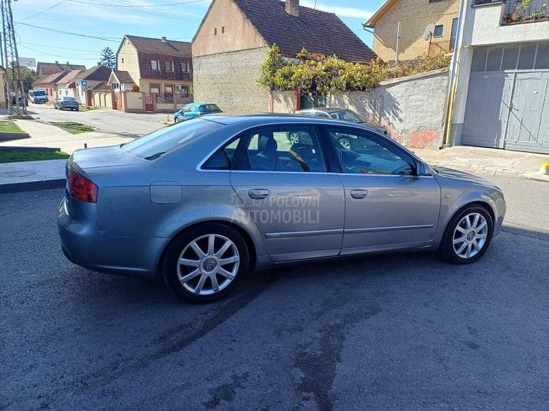 Audi A4 2.0 TDI/S-LINE/