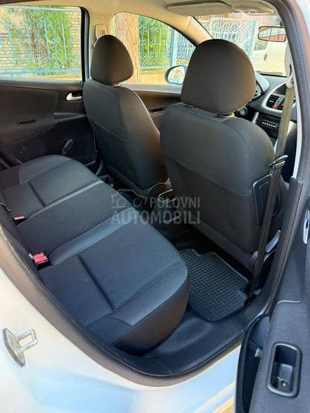 Peugeot 207 1.4b