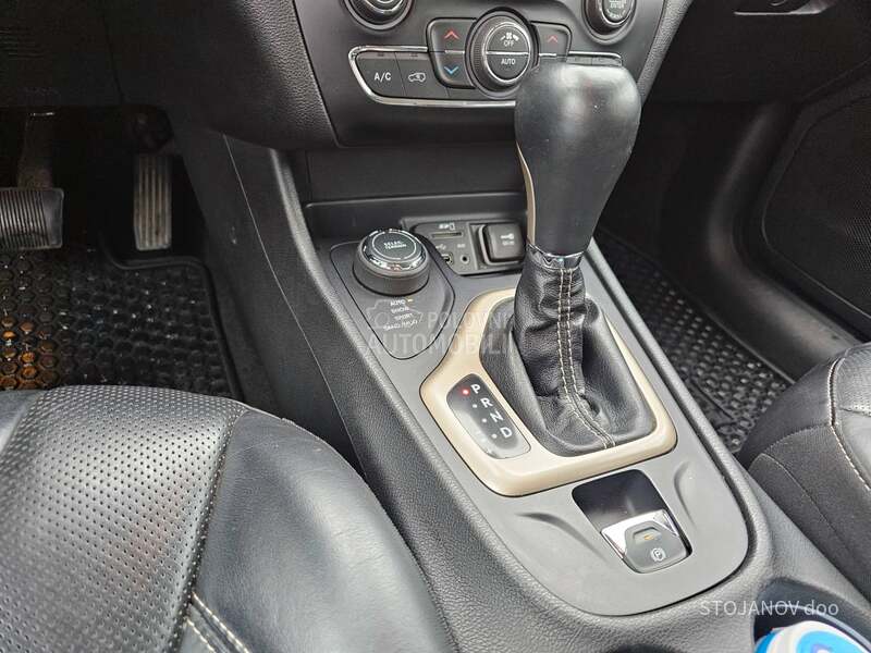 Jeep Cherokee 2.0 MJTD LIMITED