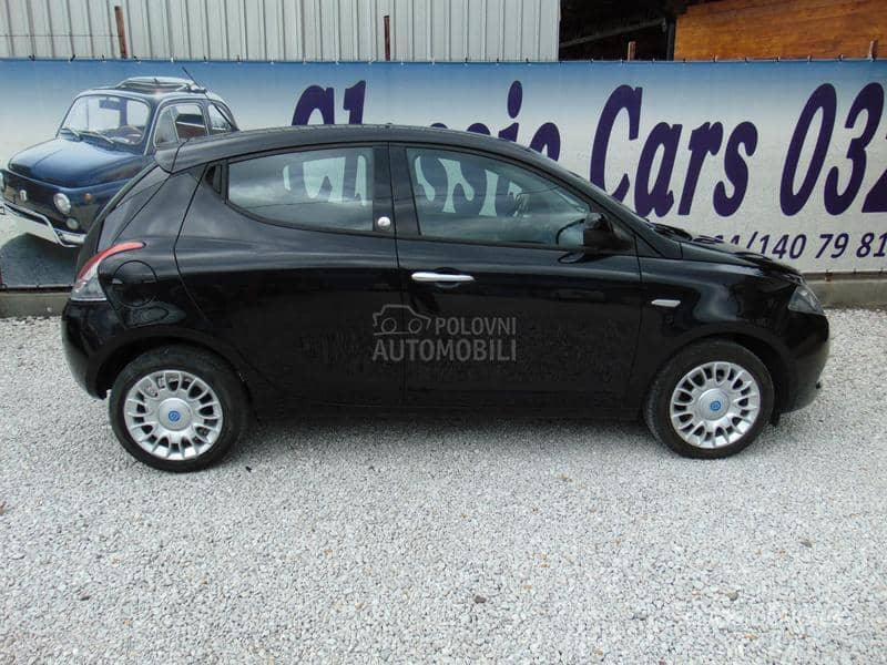 Lancia Ypsilon 1.2 TNG