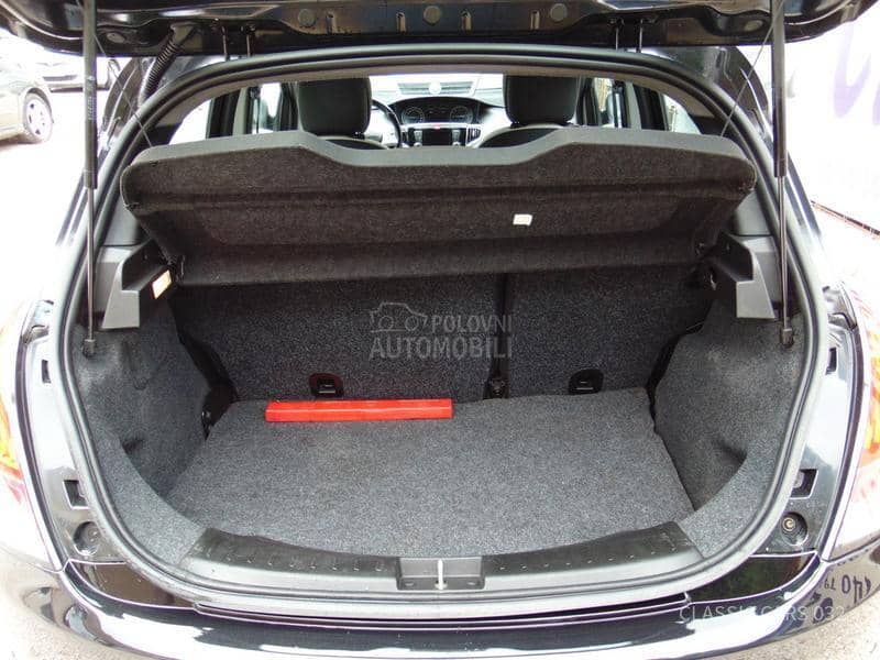 Lancia Ypsilon 1.2 TNG