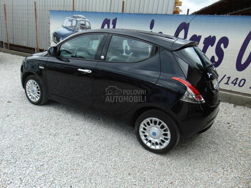 Lancia Ypsilon 1.2 TNG