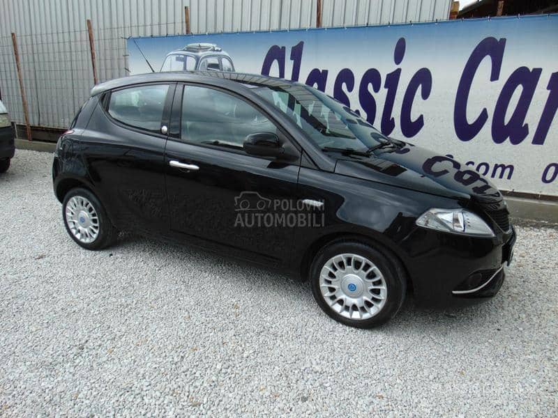 Lancia Ypsilon 1.2 TNG