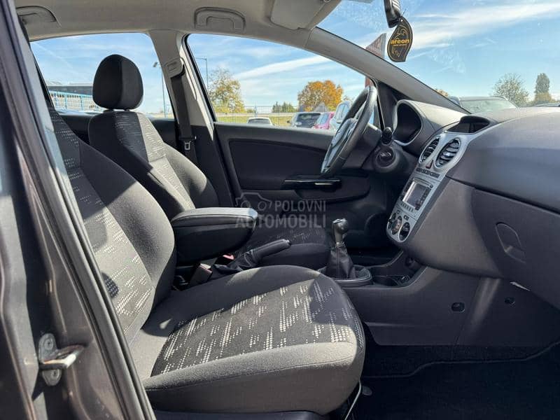 Opel Corsa D 