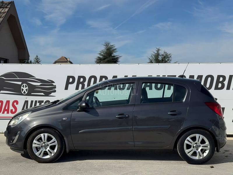 Opel Corsa D 