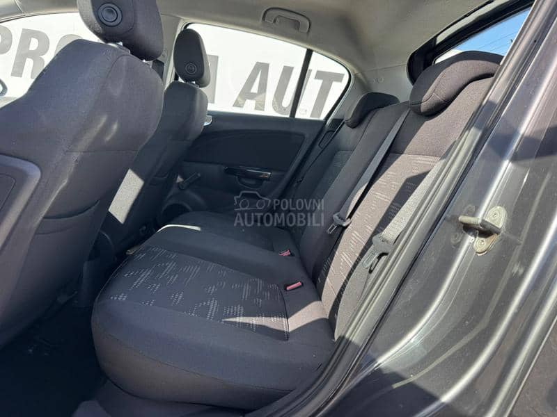 Opel Corsa D 