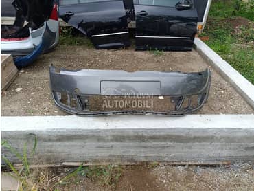 Prednji branik  touran cross za Volkswagen Touran od 2011. do 2015. god.