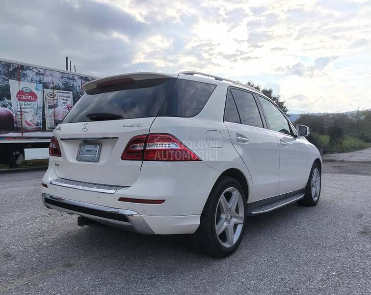 Mercedes Benz ML 350 