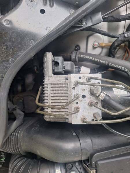 Mercedes W211 SBC pumpa
