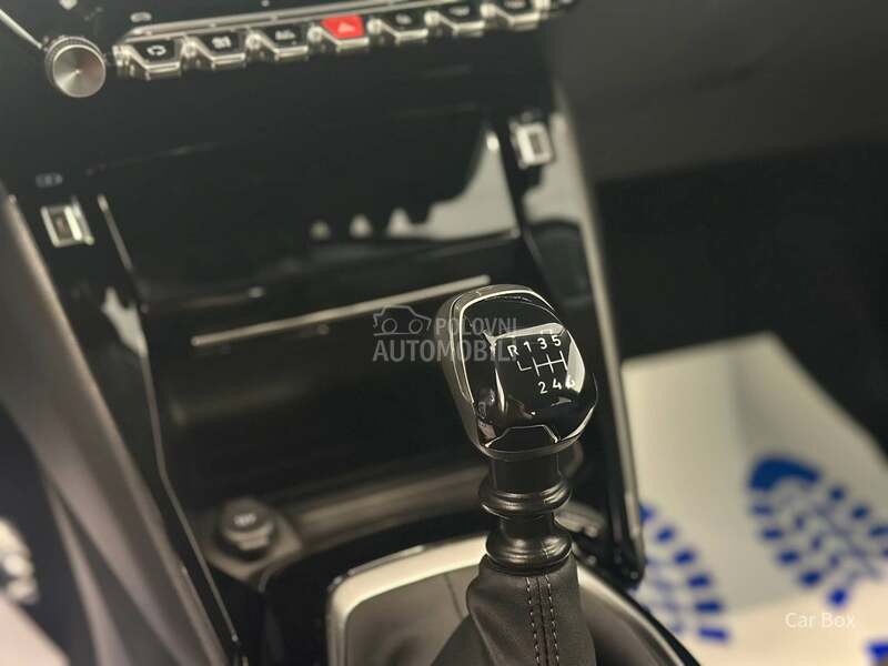 Peugeot 208 1.2 100 ALLURE