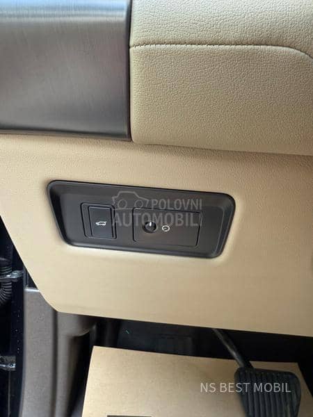 Land Rover Range Rover Sport 3.0 HSE Land Rover Range Rover Sport 3.0 HSE