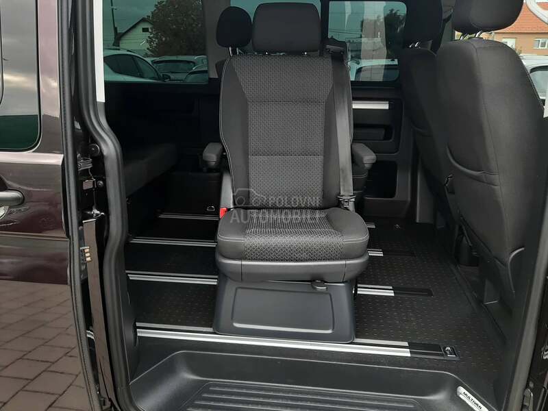 Volkswagen Multivan 7 Mesta Liberty CH