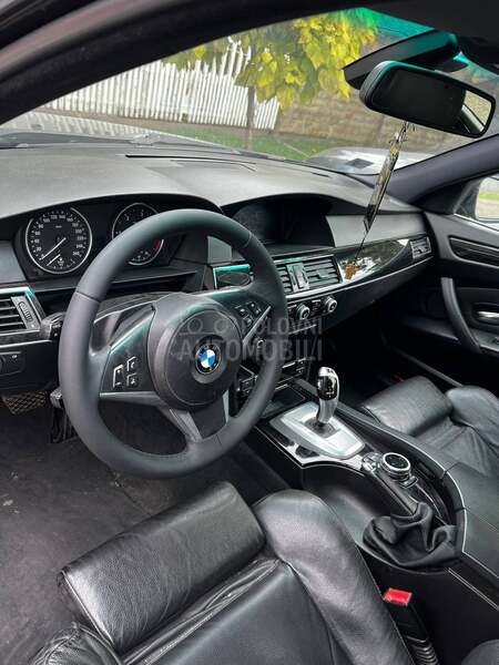 BMW 525 Individual pano lci