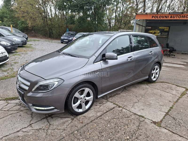 Mercedes Benz B 200 1,6 b