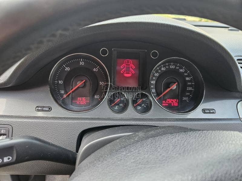 Volkswagen Passat B6 
