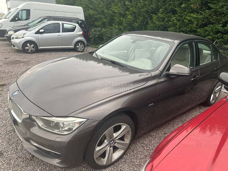 BMW 328 i X Drive CH