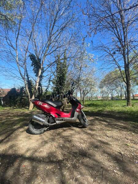 Kymco Super 9