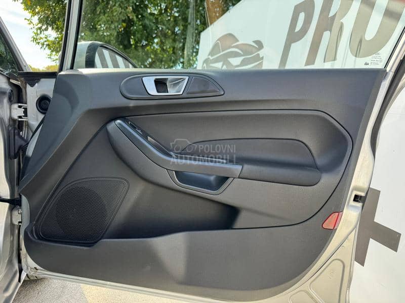 Ford Fiesta TITANIUM