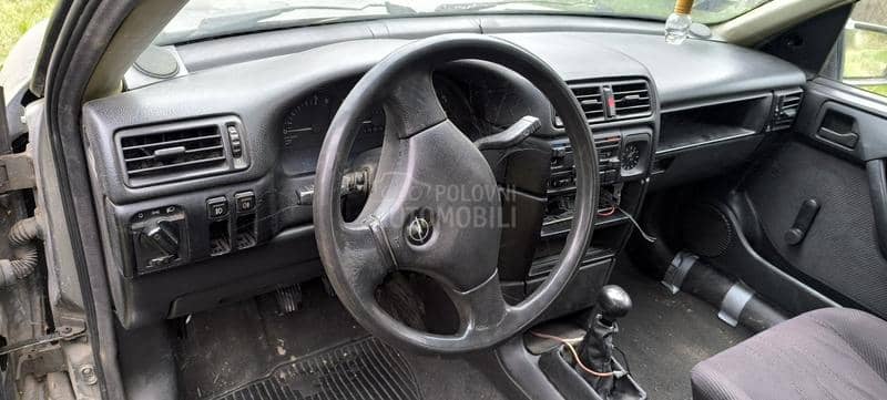 Opel Vectra A 