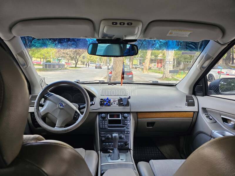 Volvo XC90 2.4 D5 AWD