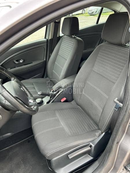 Renault Fluence 1.5 dci. LIMITED