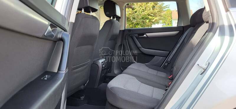 Volkswagen Passat B7 DIODA/XEN/NA.VI
