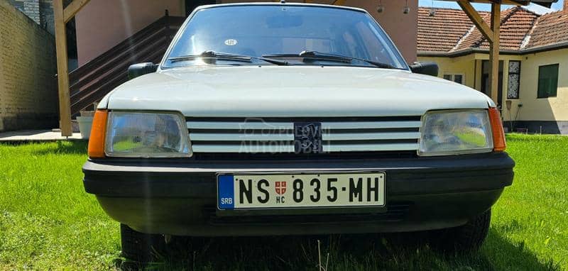 Peugeot 205 1.2cc, 49 hk