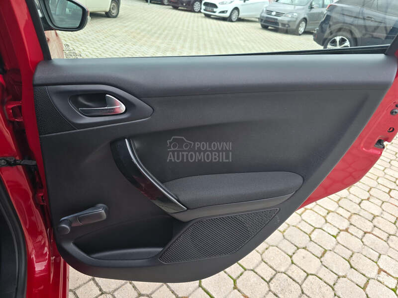 Peugeot 208 1.6 HDI