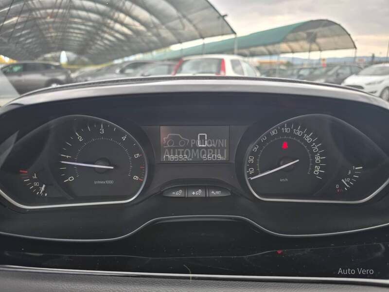 Peugeot 208 1.6 HDI
