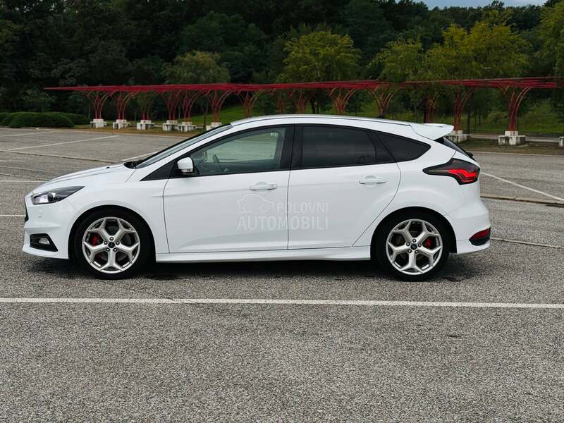 Ford Focus ST