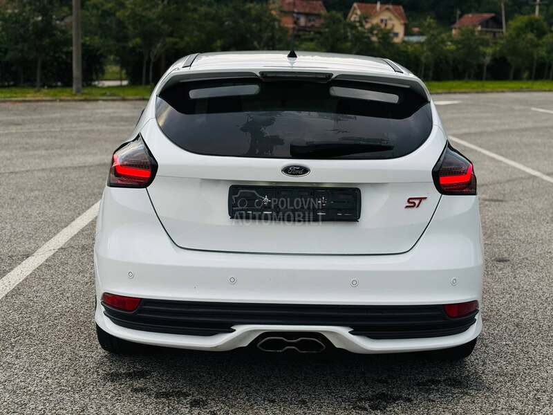 Ford Focus ST