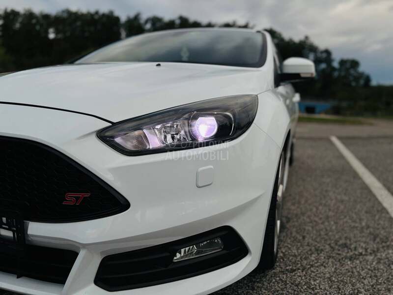 Ford Focus ST