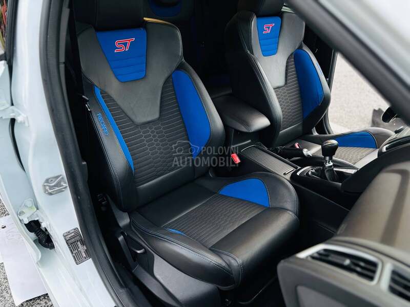 Ford Focus ST