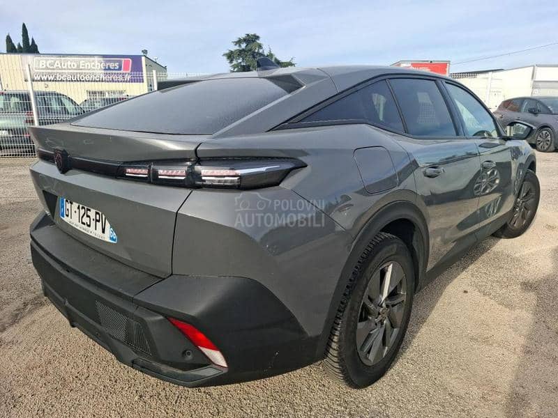 Peugeot 408 1.2 130 Allure