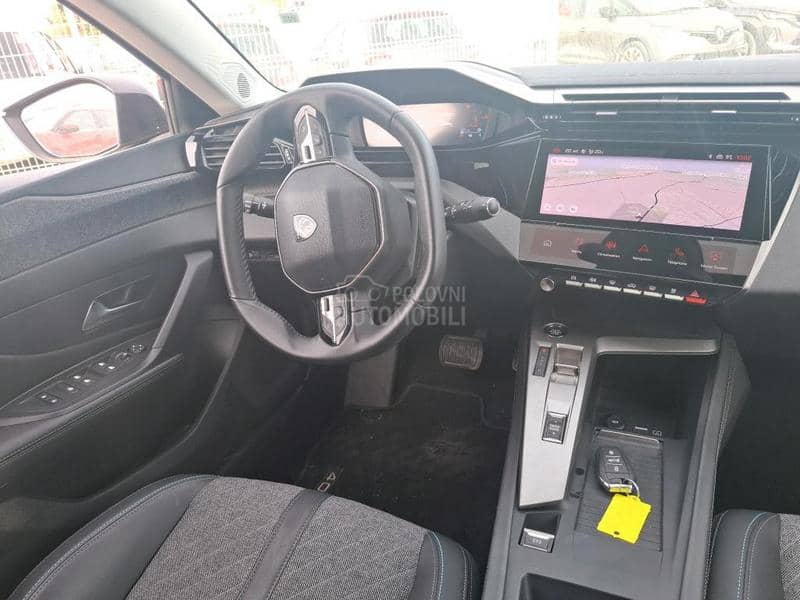 Peugeot 408 1.2 130 Allure