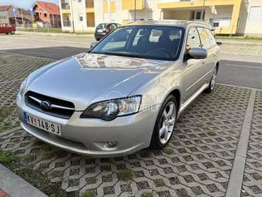 Subaru Legacy 2.0R AWD