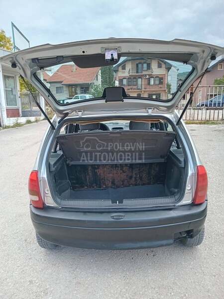 Opel Corsa B 